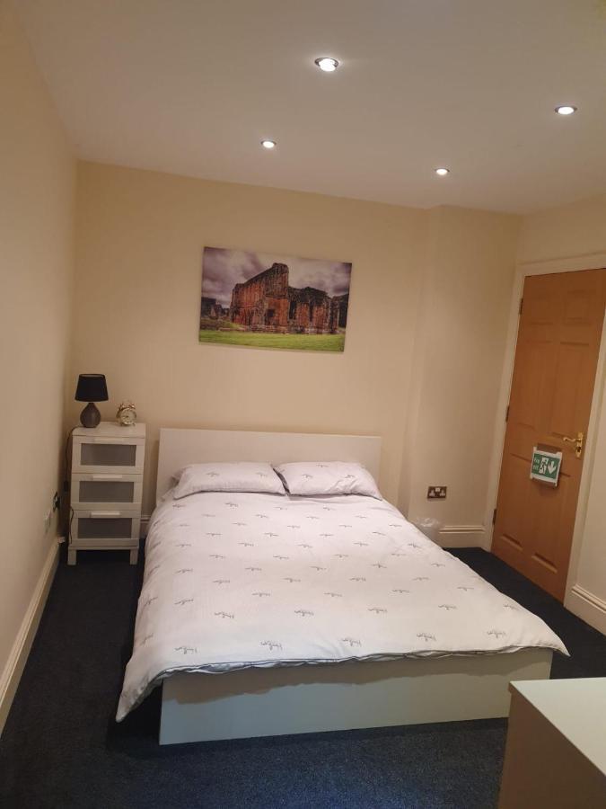Spacious 2 Bed Appartment Next To Bae With Spa Bath Barrow-in-Furness Exteriér fotografie